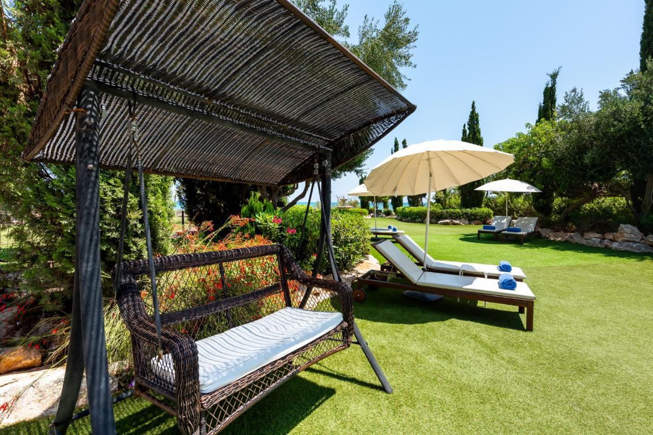 Sea Front Oceanus H3 By Ezoria Villas Ajía Nápa Kültér fotó